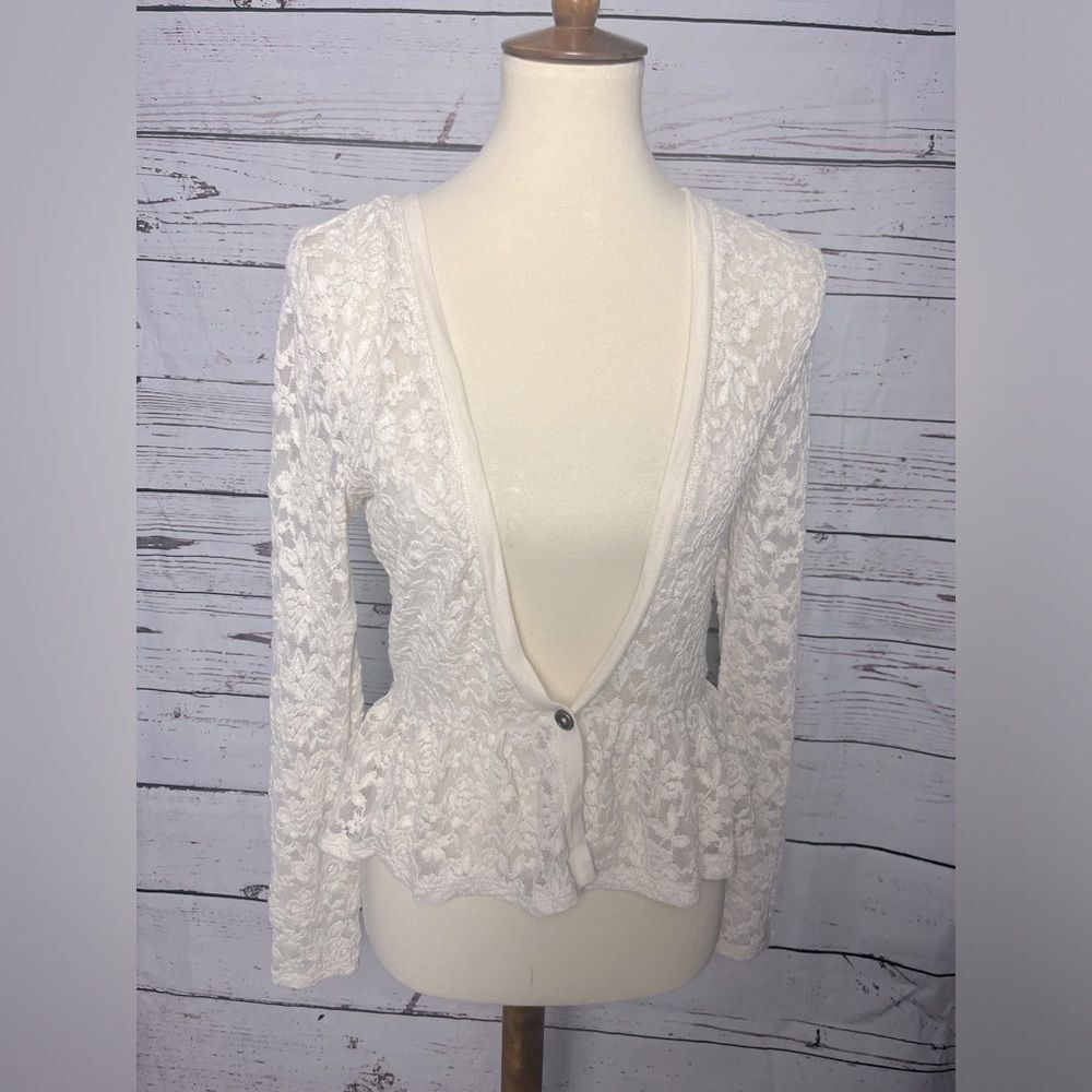 Arizona Long Sleeve Cream Lace Blouse